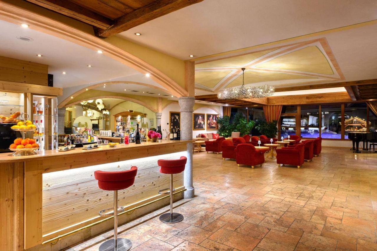 Carlo Magno Hotel Spa Resort Madonna Kültér fotó