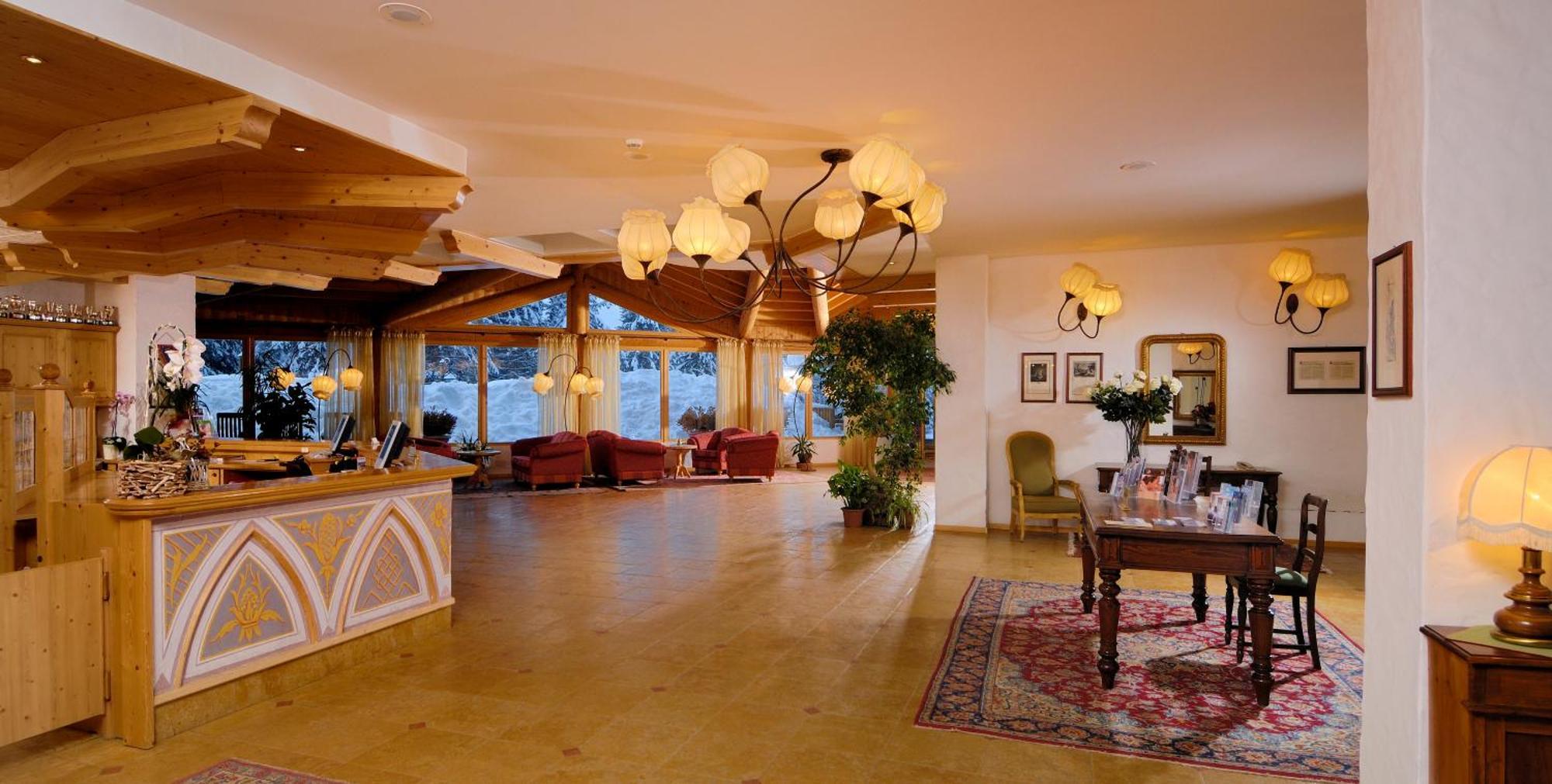 Carlo Magno Hotel Spa Resort Madonna Kültér fotó